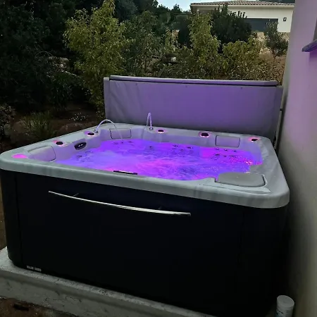 ヴィラ Neuve D'exception 6ch Piscine *