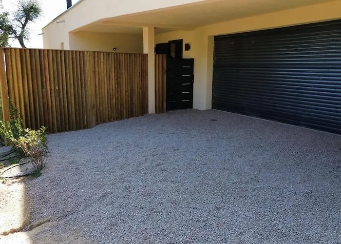 Neuve D'exception 6ch Piscine *