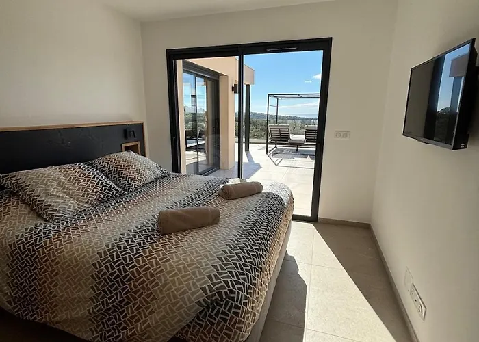 Neuve D'exception 6ch Piscine *