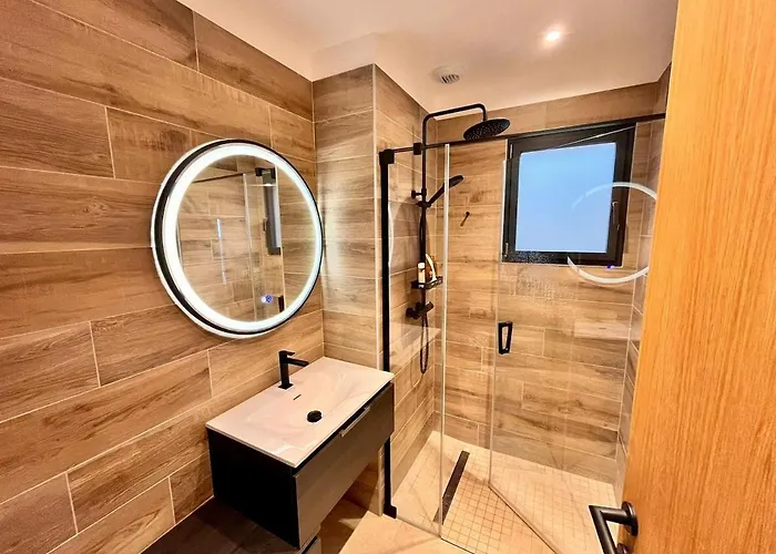 Neuve D'exception 6ch Piscine *