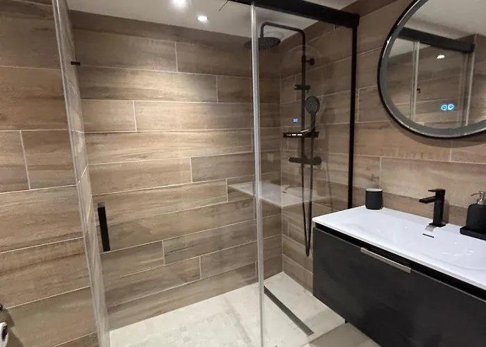 Villa Neuve D'exception 6ch Piscine